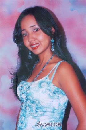 82075 - Marlin Leeftijd: 28 - Colombia