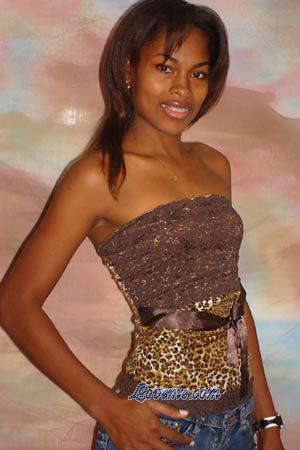 86785 - Tatiana Leeftijd: 27 - Colombia