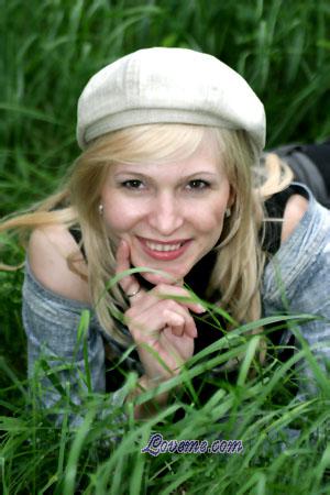 86885 - Veronica Leeftijd: 39 - Russia