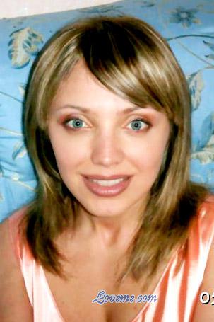 86886 - Polina Leeftijd: 32 - Russia