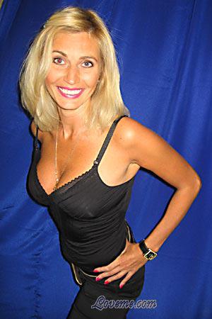 87655 - Irina Leeftijd: 40 - Oekra&iuml;ne