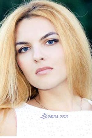 88441 - Anna Leeftijd: 26 - Oekra&iuml;ne