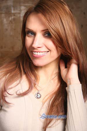 93050 - Svetlana Leeftijd: 44 - Oekra&iuml;ne