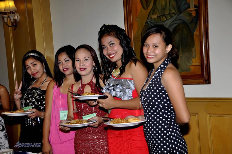 philippine-women-15